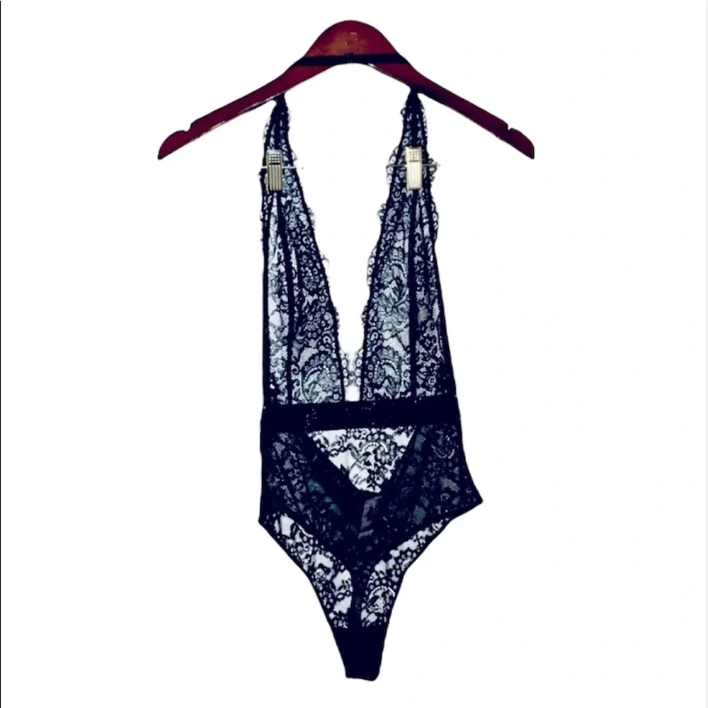 NWT Victoria Secret: Rare 🔥 Medium Shimmery Black Lace Teddy
